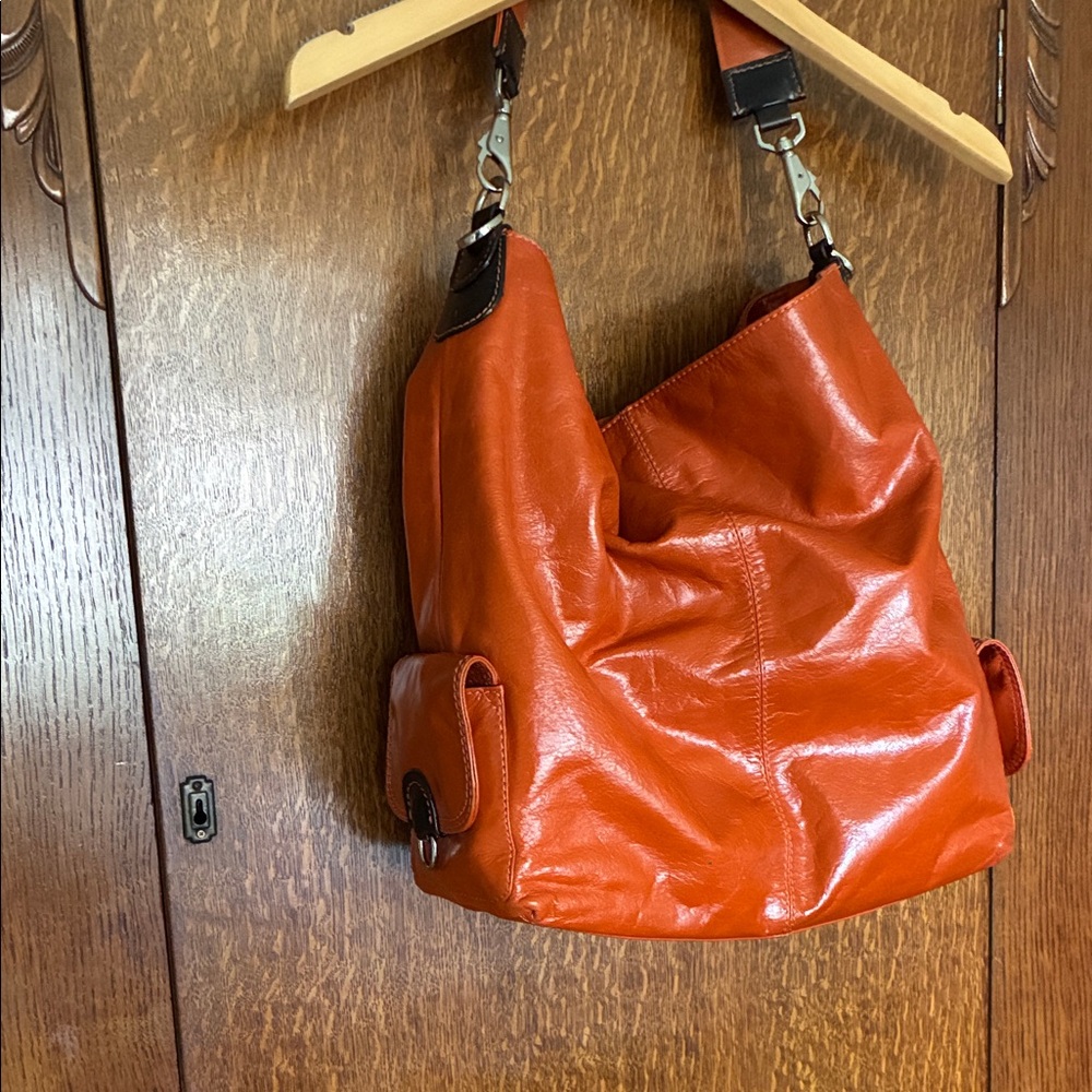Nino Bossi Burnt Orange Leather Shoulder Bag